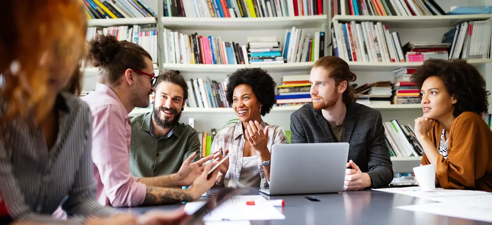csm_Dorit-Alexander-Otto-Stiftung_Lernen-und-Weiterbilden_Shotstek-Collaboration-shutterstock_1756004657_1920px_b4dfadf813.jpg